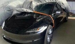 特斯拉改款最新爆料视频,颠覆性升级，性能与设计双突破！